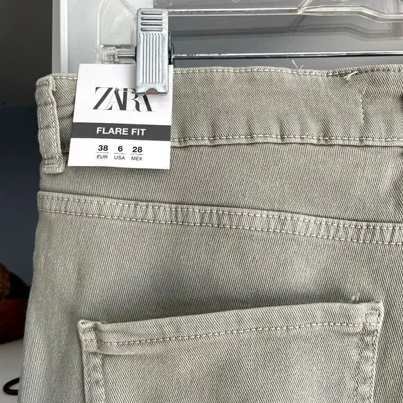 Zara High Rise Flare Fit Jeans Light Khaki - Picture 8 of 10